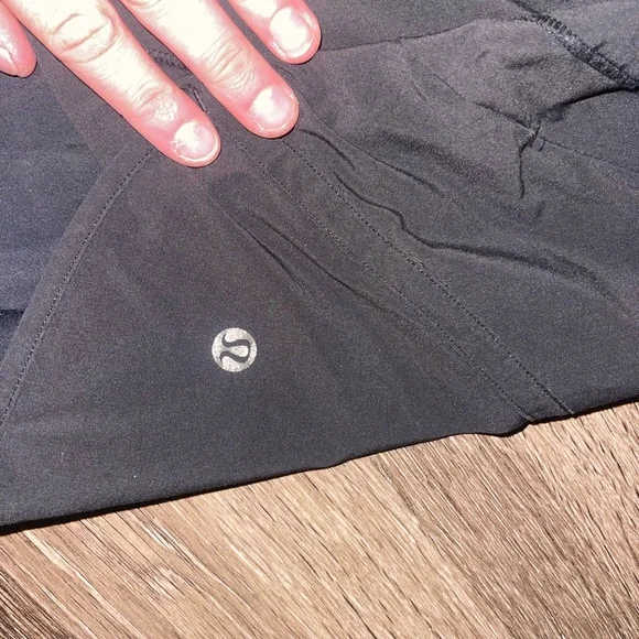 Lululemon Black Athletic Running Shorts size 6 - Picture 2 of 5
